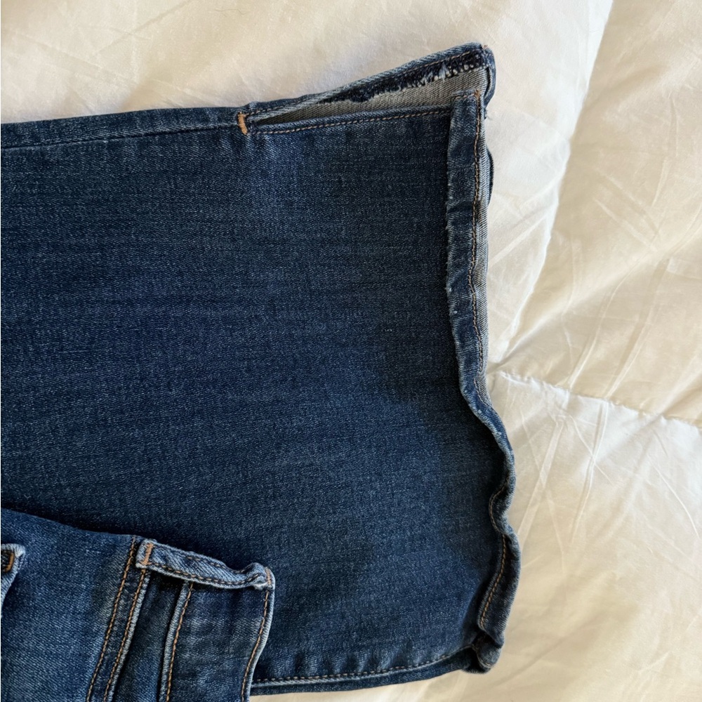 Women's Blue Jeans - Picture 4 of 5